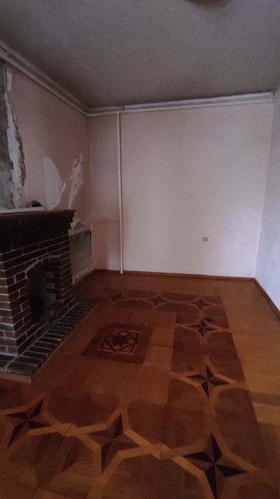 Добротный  большой дом Верхнеднепровс