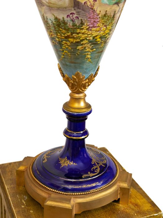 Jarrão porcelana bronze Manufature Sèvres | século XIX