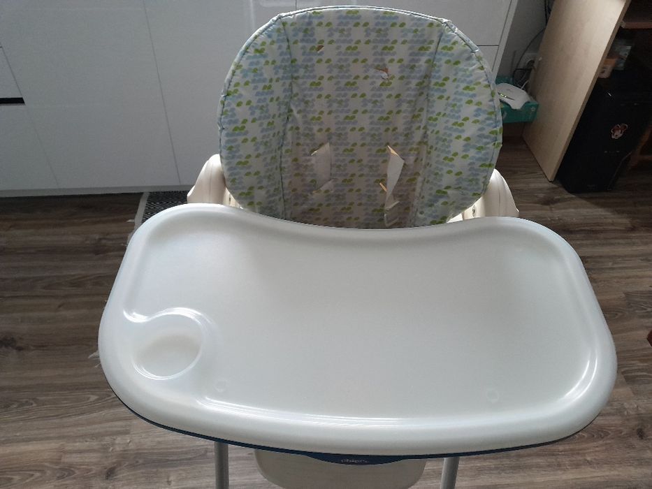 Крісло для годування