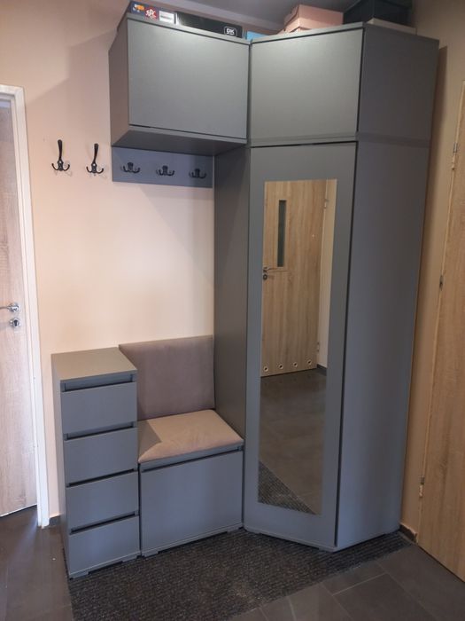 Szafa narożna, garderoba do przedpokoju