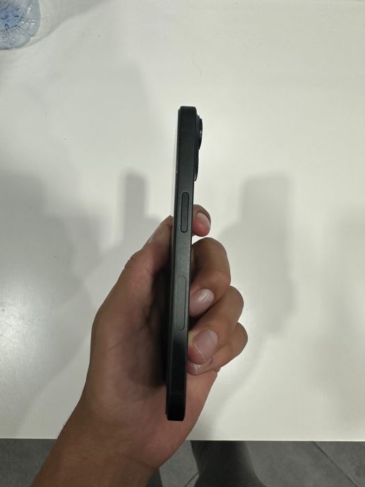 Iphone 15 em otimo estado