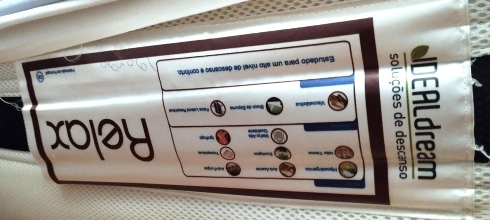 Cama de solteiro cor faia