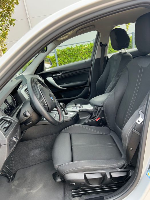 BMW 116d auto 05/2019 impecável