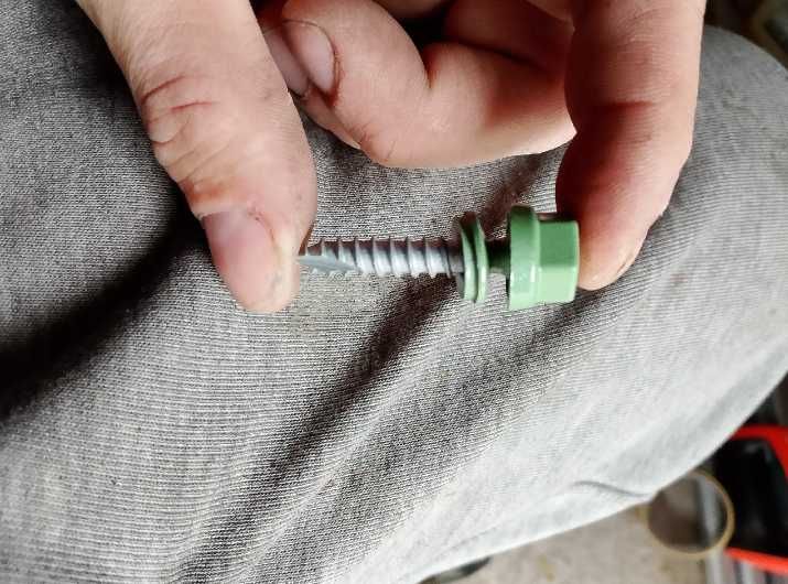 Wkręty farmerskie 6.5x35 RAL 6011