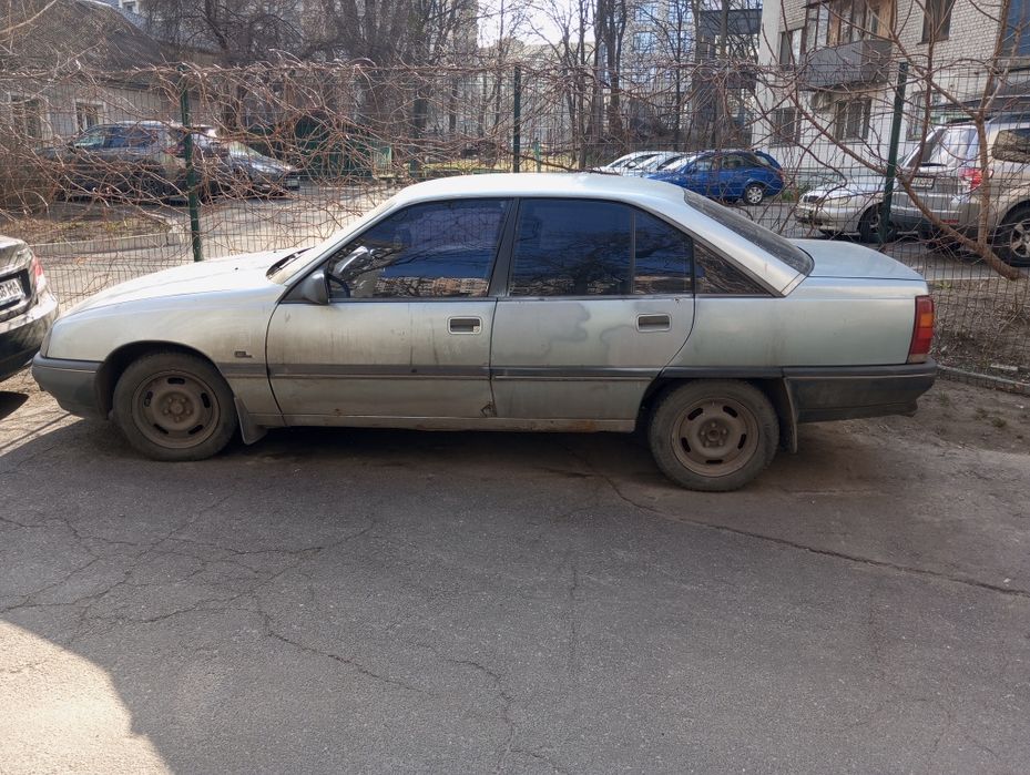 Омега а продам .