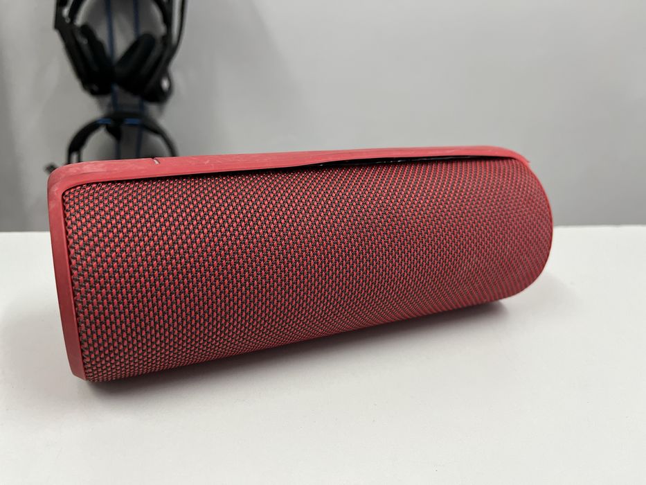 Портативна колонка Logitech UE MegaBoom