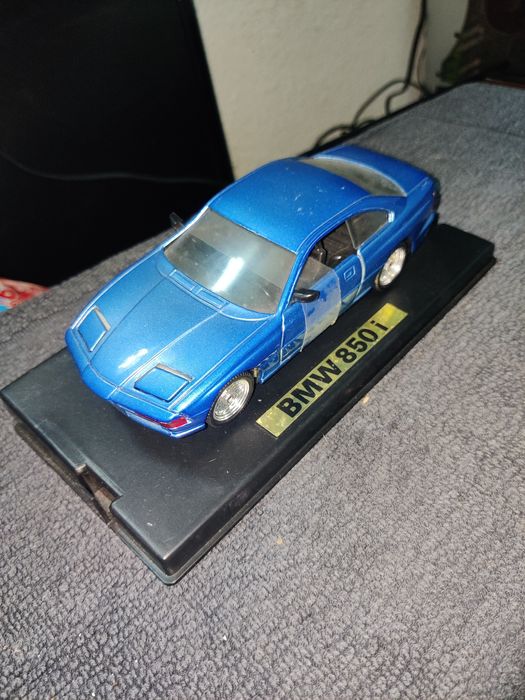 Miniatura bmw 850i