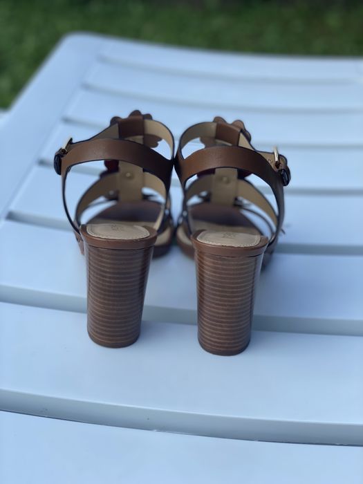 Buty sandały na wysokim obcasie słupku 38