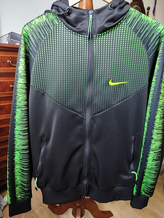 Roupa desportiva homem