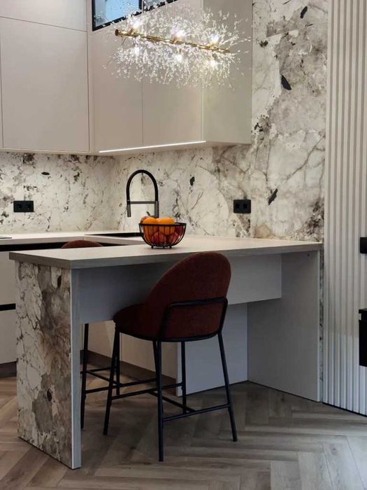 Продам 2к.квартиры в ЖК K12!Низ Кирова!Ремонт!