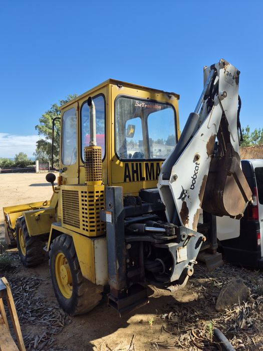 Vendo Retroescavadora