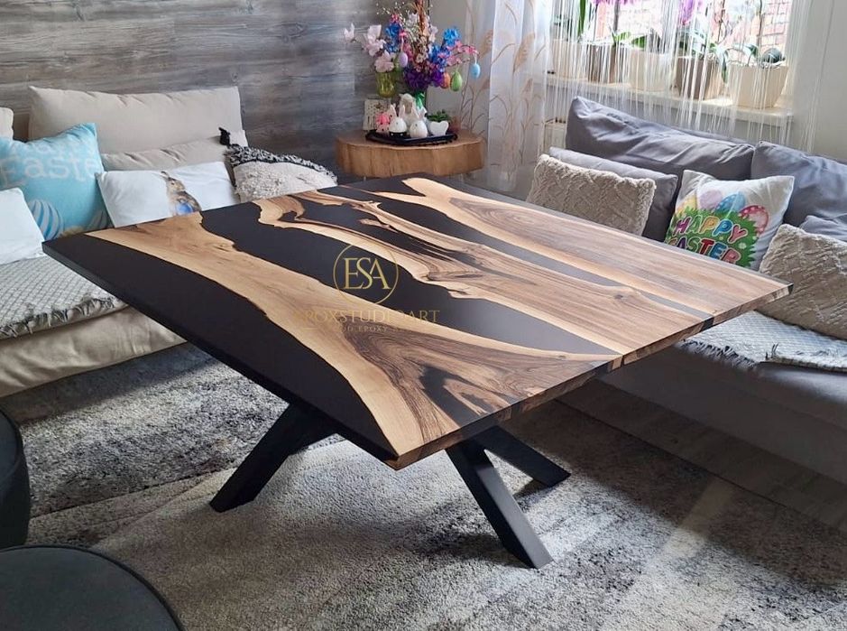 Loftowy stół topola z czeczota