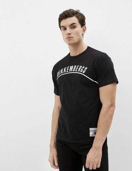Футболки bikkembergs. оригинал L  XL