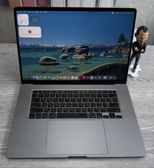 MacBook Pro 16  i7 / RAM 16 / SSD 512 GB / Space Grey / 2019