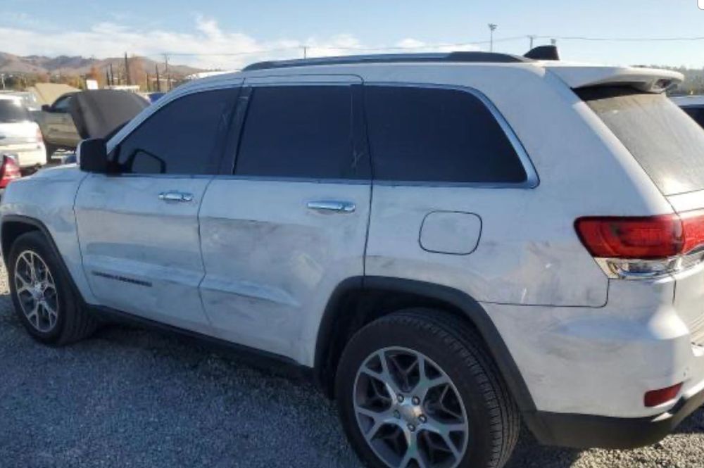 разборка JEEP GRAND CHEROKEE 11-22 limited overland summit