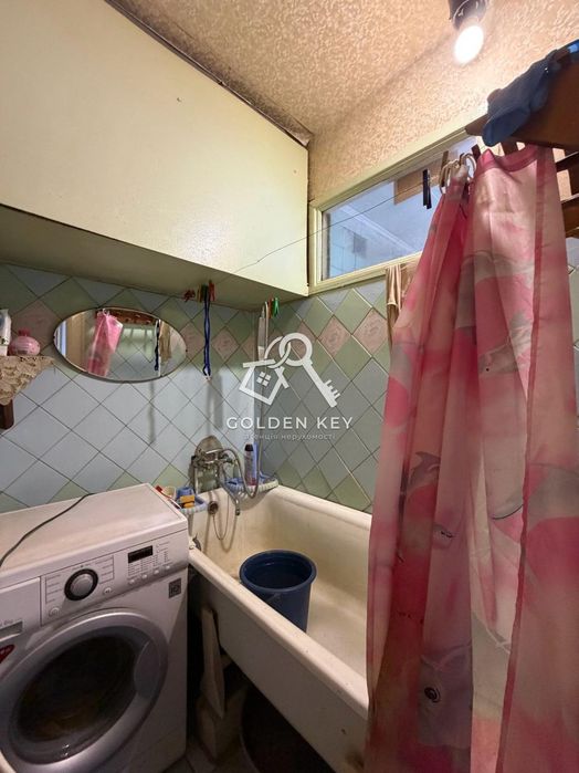 Продаж двокімнатної квартири на 1-ій дільниці