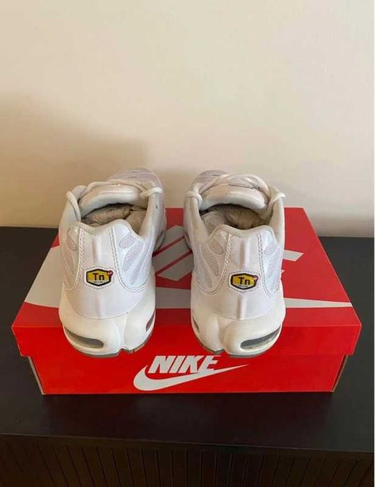 Buty Nike Air Max TN Plus White R.39