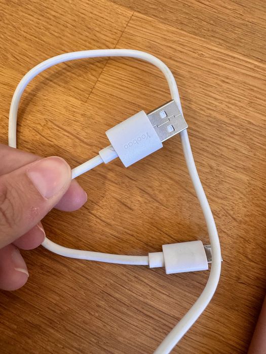 Powerbank Yoobao Rosa Usado (com marcas)