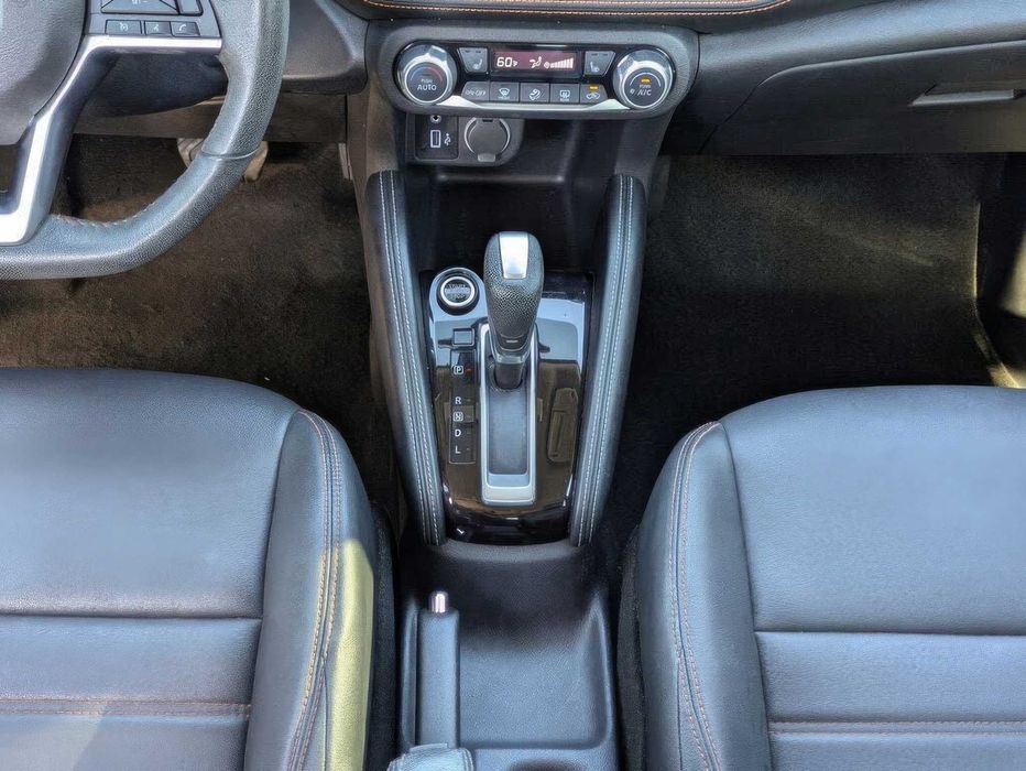 Nissan Kicks S      2021