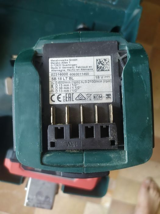 Продам аккумуляторный инструмент Metabo и Bosch