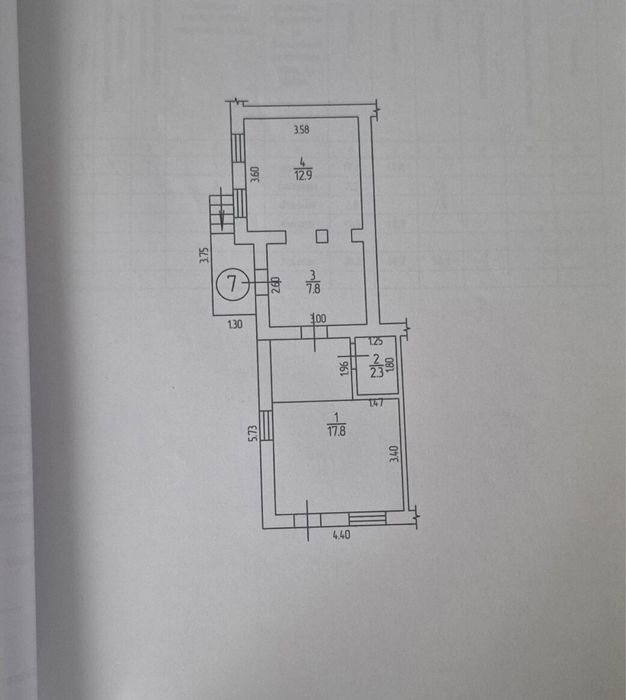 Продаж фасадного приміщення, р-н Центр