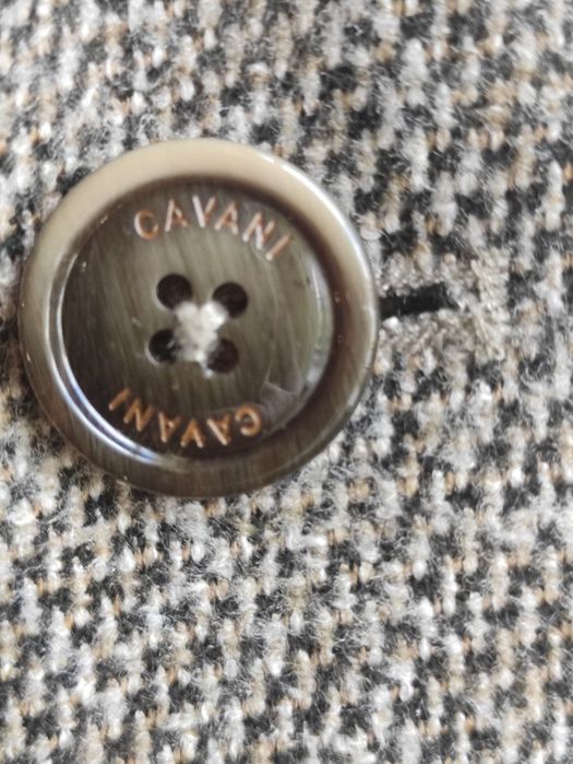 Пальто мужское от Cavani.Для торжественных случаев или повседневности.