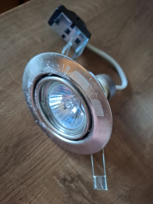 Komplet oświetlenia halogenowego 31 szt