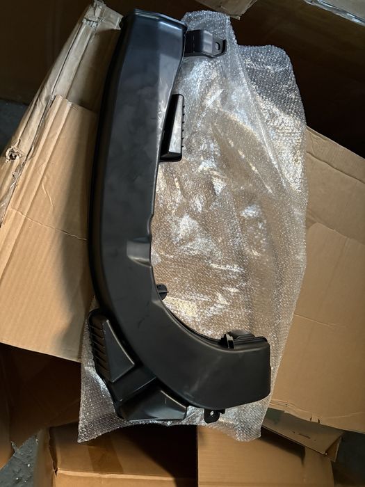 Корпус фільтра  повітряного фільтру Nissan Rogue T33