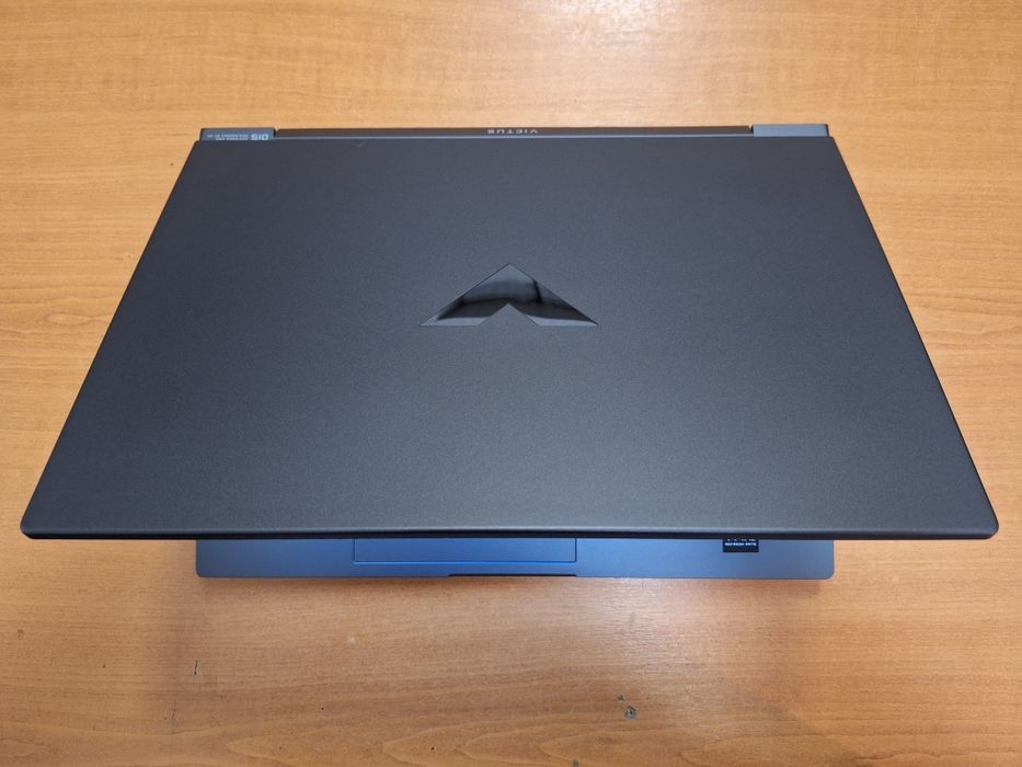 HP Victus 15-fb3093dx Ryzen 7 7445HS RTX 4050 6Gb DDR5 16Gb  SSD 512Gb