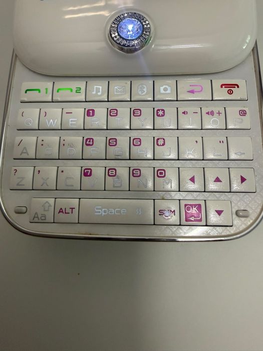 Telemóvel AEG Swarovski