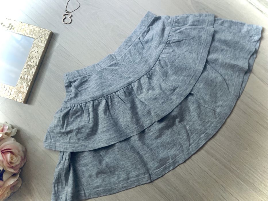 Letnia szara bawełniana spodniczka 116 H&M basic falbanki