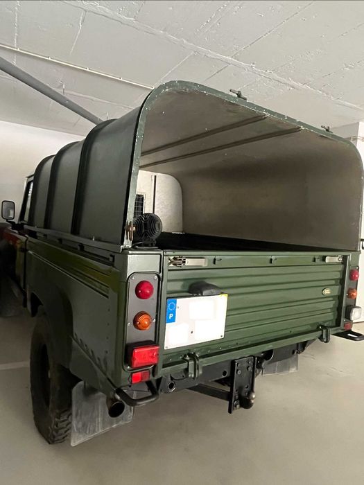 Defender 110 HCPU 2.5 Diesel – Nacional - Pick-up 3 lugares – Homologado TT - 78 mil km