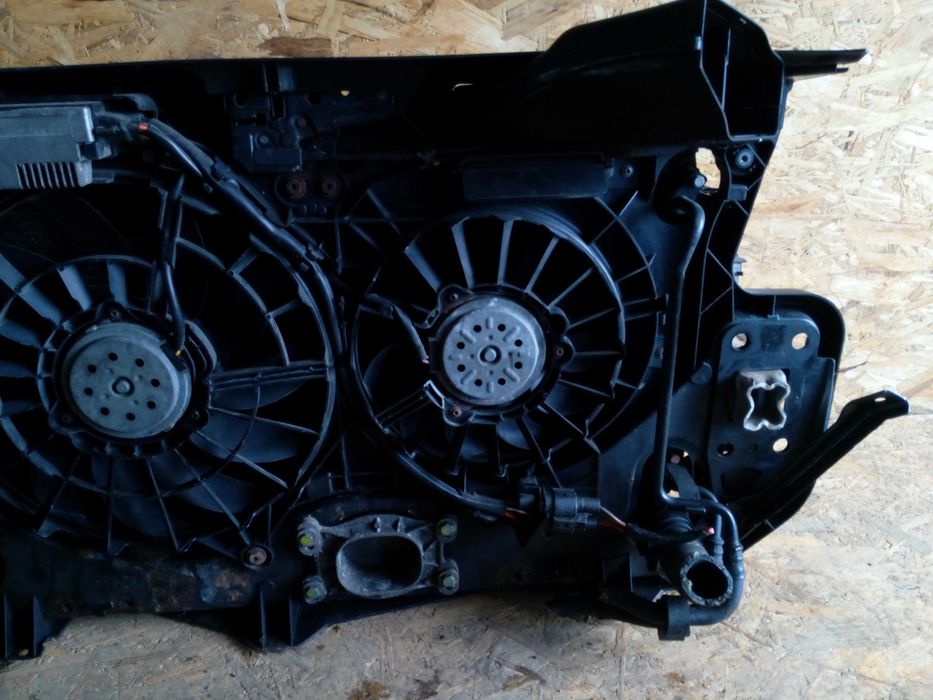 Audi A6 C6 3.2 FSI pas przedni wzmocnienie belka chłodnice wentylatory
