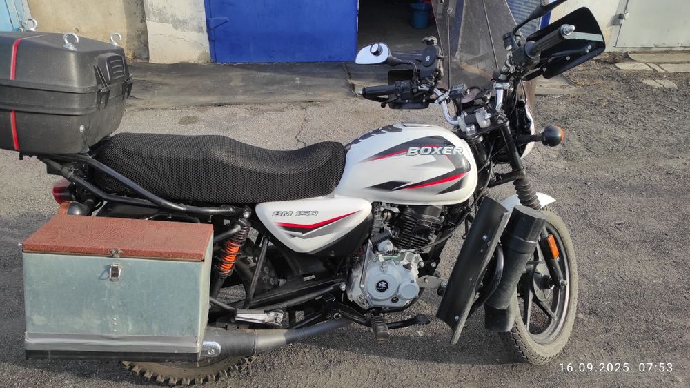 Продам мотоцикл баджаж боксер вм150