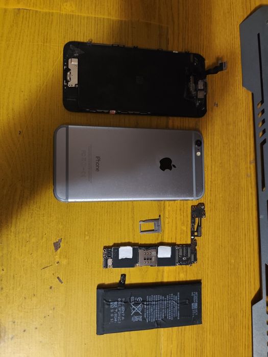 Телефон айфон 6 на запчасти