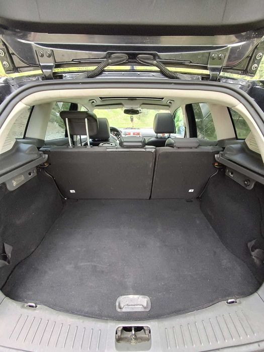 Samochód osobowy Ford Kuga