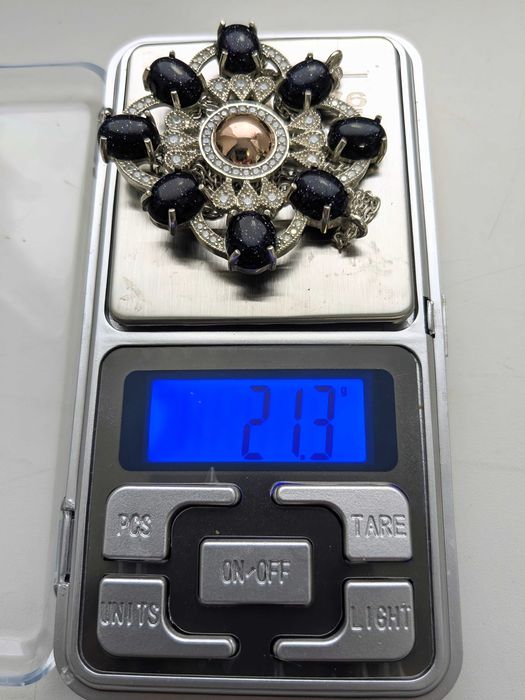 Срібна підвіска з авантюринами та золотою накладкою