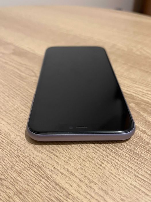 Fioletowy iPhone 11 128 GB super stan bateria 86%