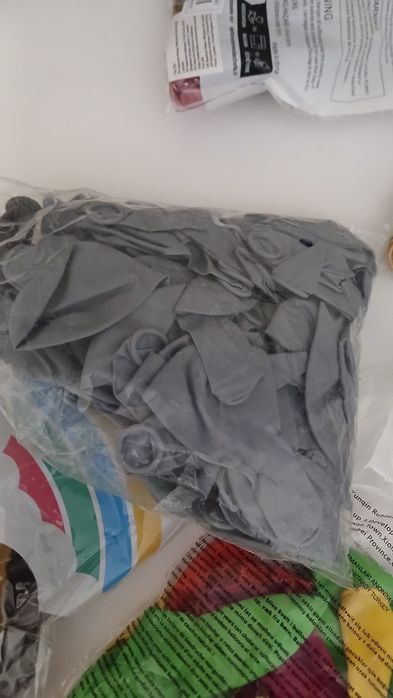 Lote de Balões Variados para Decoração / Festas (Cerca de 200 un.)