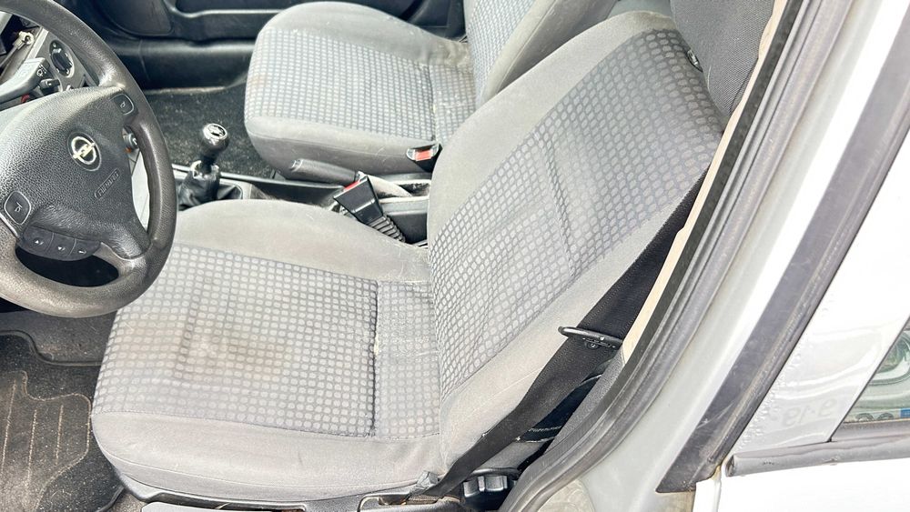 Opel Astra 1.4 Só Para Peças