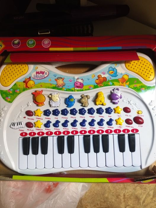 Дитячий Синтезатор Genio kigs співаючі друзі Pk39FV