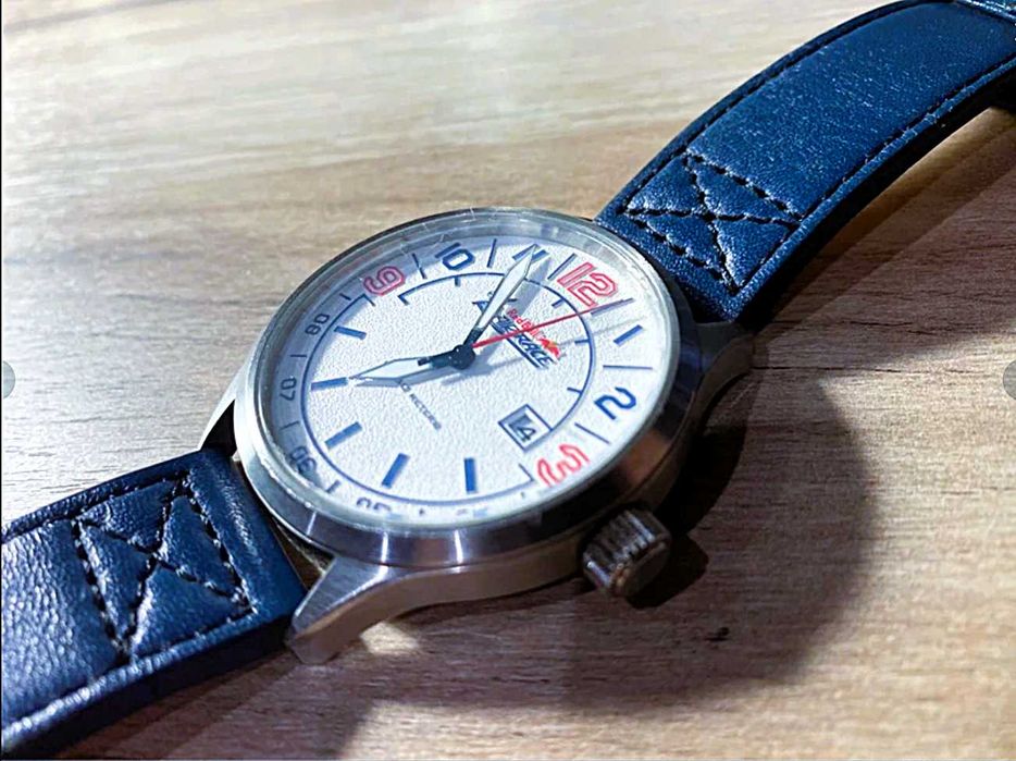 Unikatowy Zegarek Kultowej Marki „ Red Bull – Air Race ” „ SPORT"