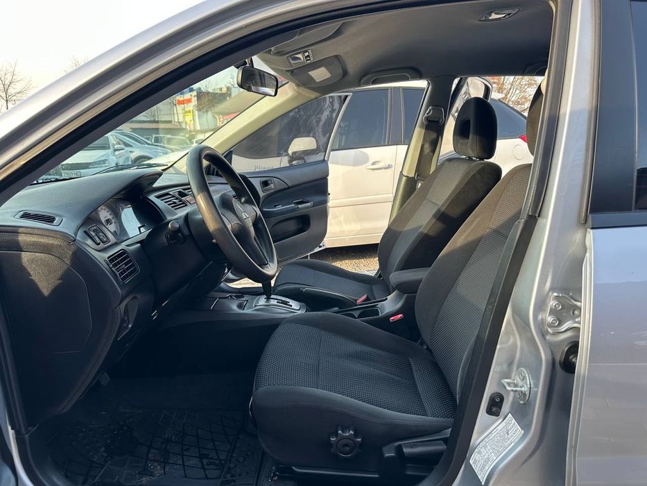 Продам Mitsubishi Lancer 1.6i Automat 2007