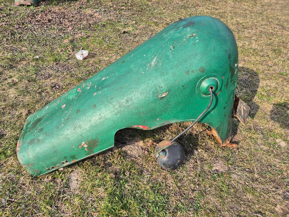 Sprzedam oryginalną maskę do URSUS C-328 (C-325)