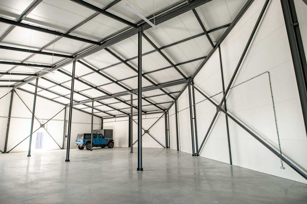 Продаж офісно-складського приміщення з земельною ділянкою у Львові