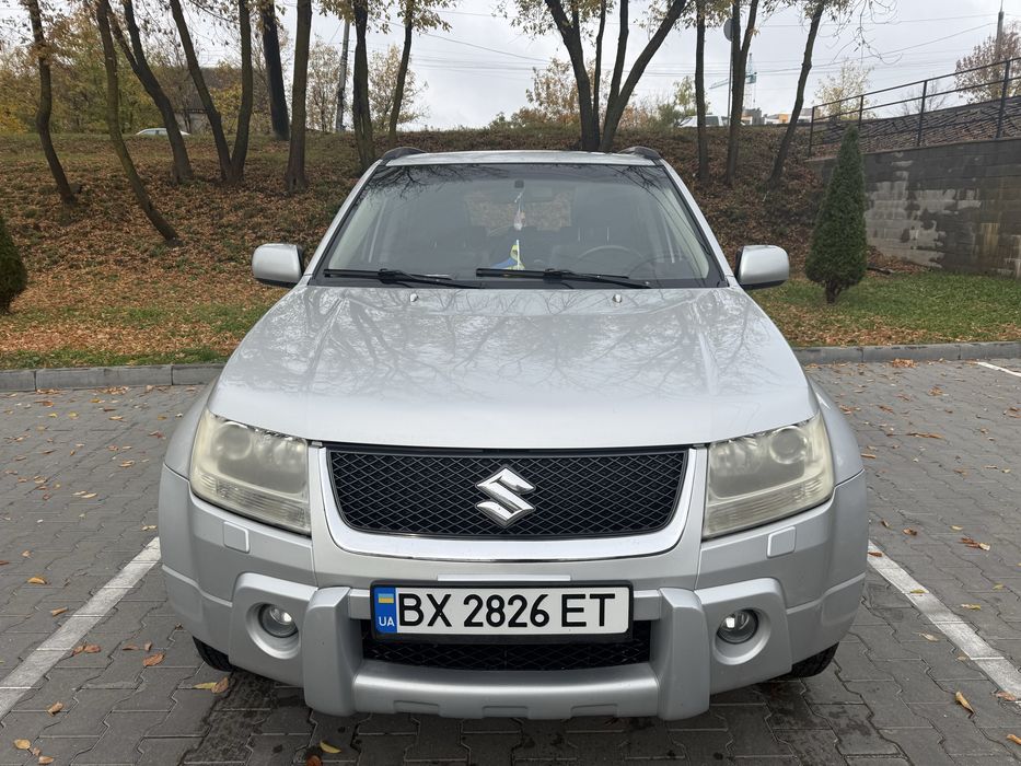 Продам Suzuki Grand Vitara 2.0 | Газ/Бензин | 4×4 |