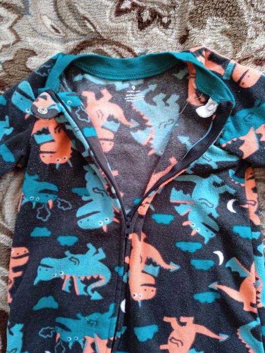 Продам флісовий чоловічок, ромпер 9 міс