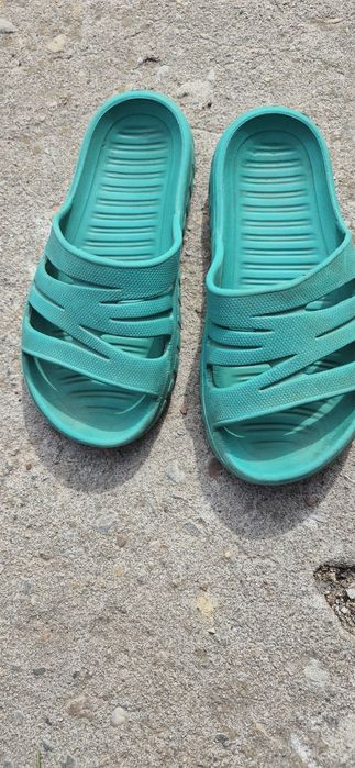 Klapki dziecięce rozm 28