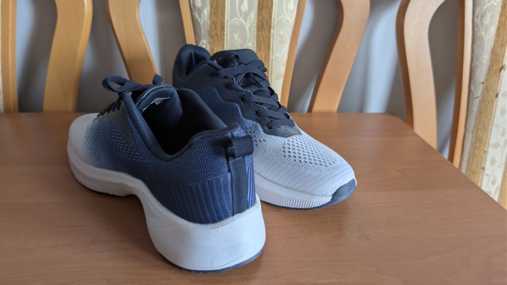 Buty sportowe 44 rozmiar