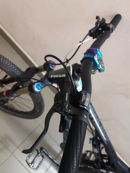 Двохпідвіс Focus